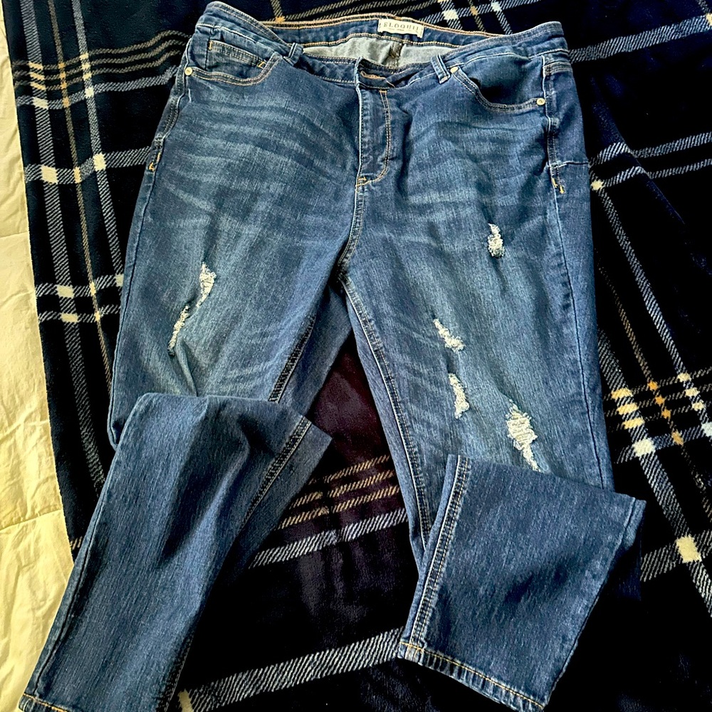 PLUS - ELOQUI - Stylish Blue Distressed Women's Jeans